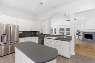 2426 Spellbrook Ct, League City, TX 77573 - Photo 19