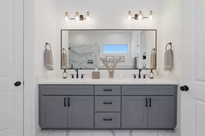 2409 Bevis Street, Houston, TX 77008 - Photo 31