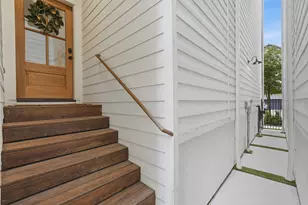 2409 Bevis St, Houston, TX 77008 - Photo 5