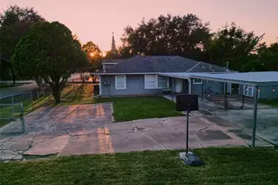 545 Henke St, Houston, TX 77020 - Photo 7