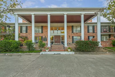 2824 Briarhurst Drive #24, Houston, TX 77057 - Photo 3