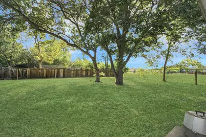 14523 Player Street, Houston, TX 77045 - Photo 35