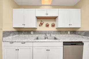 14523 Player St, Houston, TX 77045 - Photo 11