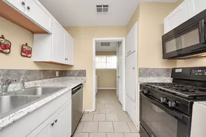 14523 Player Street, Houston, TX 77045 - Photo 13