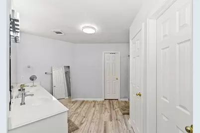 222 Doncaster Street, Conroe, TX 77303 - Photo 27