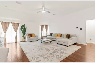 222 Doncaster Street, Conroe, TX 77303 - Photo 5