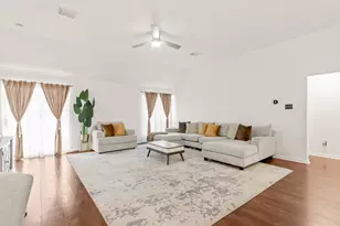 222 Doncaster St, Conroe, TX 77303 - Photo 5