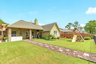 2316 Shalmar Dr, West Columbia, TX 77486 - Photo 41
