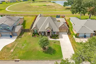 2316 Shalmar Dr, West Columbia, TX 77486 - Photo 45