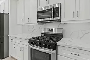 1703 Wipprecht St, Houston, TX 77020 - Photo 5