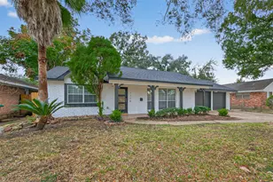 7718 Morley St, Houston, TX 77061 - Photo 3