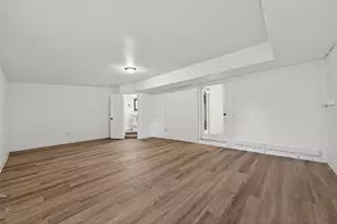 7718 Morley St, Houston, TX 77061 - Photo 35