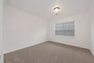 7718 Morley St, Houston, TX 77061 - Photo 39