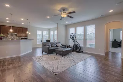 3720 Daisy Lane, Huntsville, TX 77340 - Photo 3