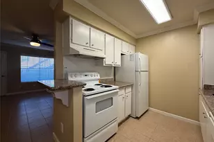 2250 Bering Dr, Houston, TX 77057 - Photo 7