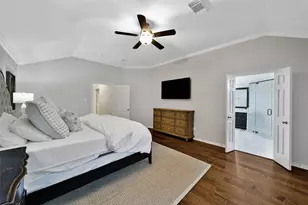 3907 Broad Thicket Ct, Sugar Land, TX 77498 - Photo 19