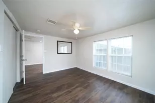 12115 Segrest A Dr, Houston, TX 77047 - Photo 3