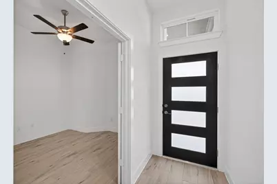 648 Crested Duck Court, Willis, TX 77318 - Photo 5