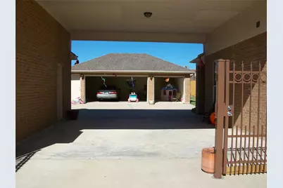 1722 Parklake Village Circle, Katy, TX 77450 - Photo 5