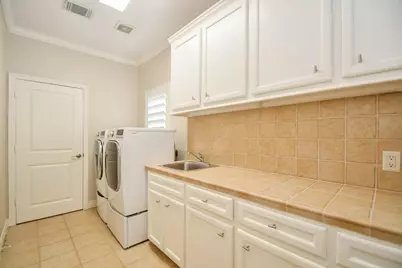 7626 E Jordan Cove, Houston, TX 77055 - Photo 17
