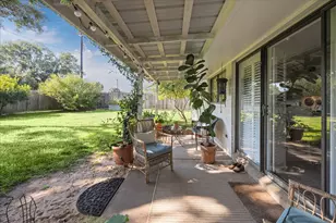 1802 Hickory Ln, Brenham, TX 77833 - Photo 23