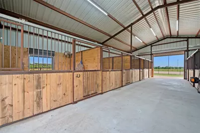 1402 Eagle Ferry Road, Anahuac, TX 77514 - Photo 5