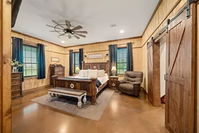 1402 Eagle Ferry Road, Anahuac, TX 77514 - Photo 31