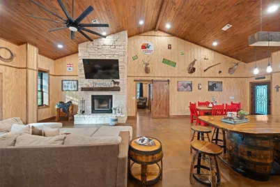 1402 Eagle Ferry Road, Anahuac, TX 77514 - Photo 21