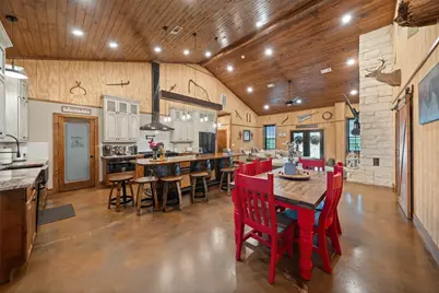 1402 Eagle Ferry Road, Anahuac, TX 77514 - Photo 13