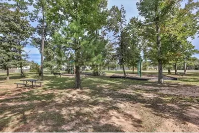 1024 Prescott Drive, Conroe, TX 77301 - Photo 5