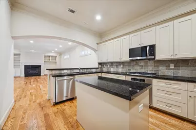 4732 Banning Drive, Houston, TX 77027 - Photo 7