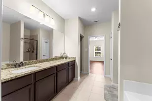 7623 Square Garden Ln, Conroe, TX 77304 - Photo 21