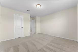 7623 Square Garden Ln, Conroe, TX 77304 - Photo 31