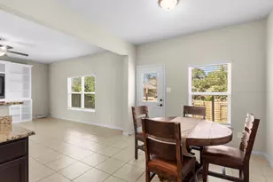 7623 Square Garden Ln, Conroe, TX 77304 - Photo 9