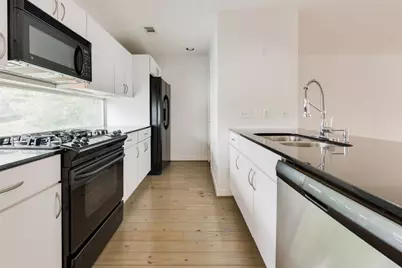 2605 Calumet Street #13, Houston, TX 77004 - Photo 9