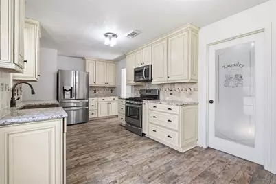 25806 Old Carriage Lane, Spring, TX 77373 - Photo 17
