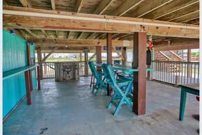 1249 County Road 202, Sargent, TX 77414 - Photo 19