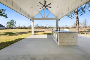 4221 Mallard Ln, Baytown, TX 77523 - Photo 21