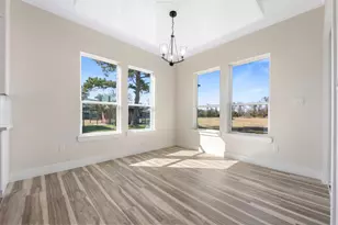 4221 Mallard Ln, Baytown, TX 77523 - Photo 17