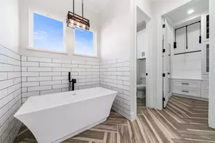 4221 Mallard Ln, Baytown, TX 77523 - Photo 29