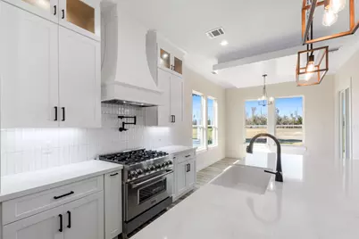 4221 Mallard Lane, Baytown, TX 77523 - Photo 15