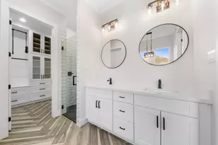 4221 Mallard Ln, Baytown, TX 77523 - Photo 27