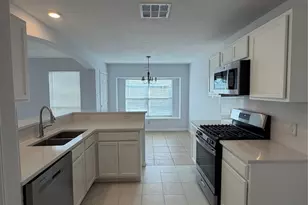 7915 Dairy View Ln, Houston, TX 77072 - Photo 5