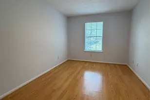 7915 Dairy View Ln, Houston, TX 77072 - Photo 9