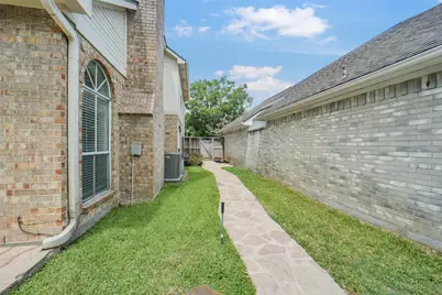 4319 Lakeshore Forest Drive, Missouri City, TX 77459 - Photo 37