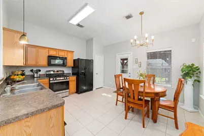 20326 Mossey Forest Court, Tomball, TX 77375 - Photo 9