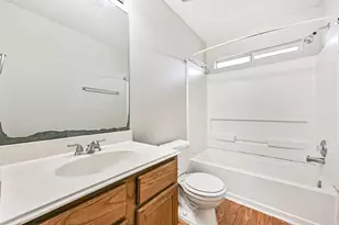 4714 Montclair Hill Ln, Fresno, TX 77545 - Photo 31