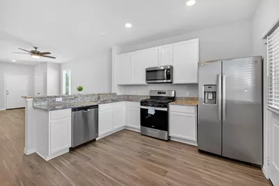 1409 Mount Bassie Trail, Conroe, TX 77301 - Photo 5