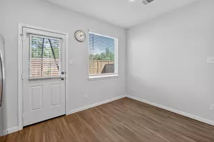 1409 Mount Bassie Trl, Conroe, TX 77301 - Photo 7