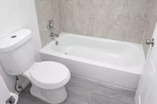 5815 Village Forest Ct, Houston, TX 77092 - Photo 11